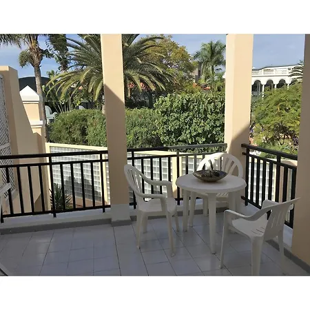 House Fanabe Apartment *